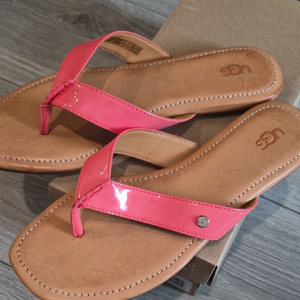 UGG Women's Vibrant Pink Sandals